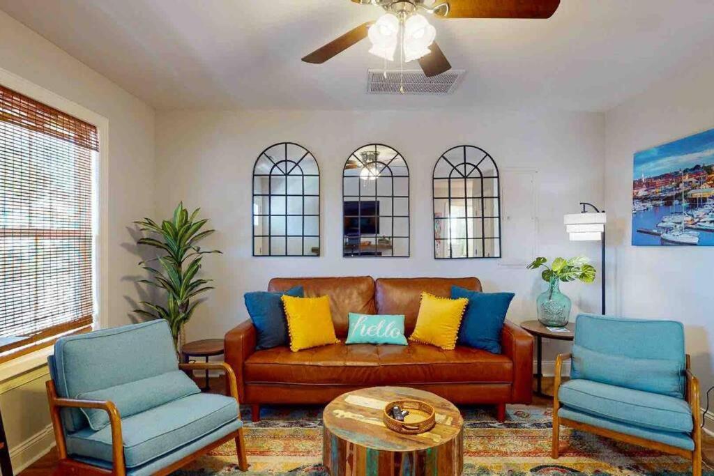 The Blue Door Bungalow Wilmington Extérieur photo