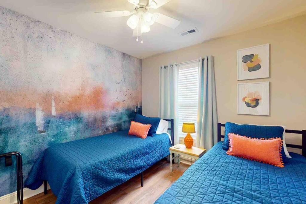 The Blue Door Bungalow Wilmington Extérieur photo